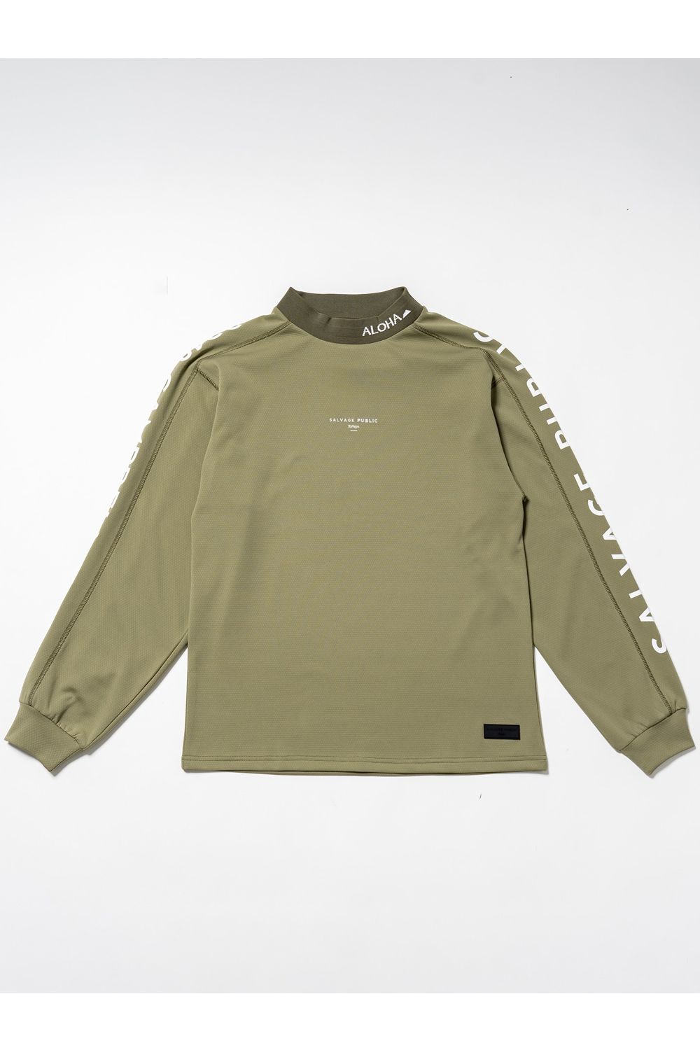 【26AW】 ʻAlapaina Mockneck L/S（CAMPBELL AVE） / ロゴプリント ロングスリーブ モックネックTシャツ (カーキ) (9月入荷予定）