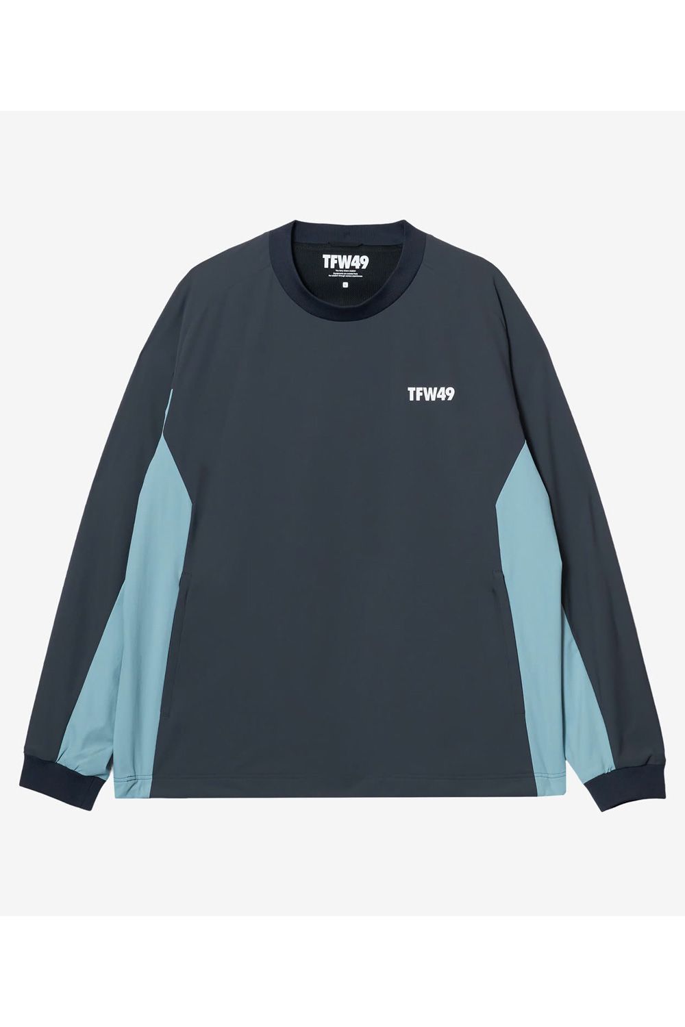 【26AW】 SHELL PULLOVER TRAIN / ナイロン クルーネック プルオーバー (チャコール)