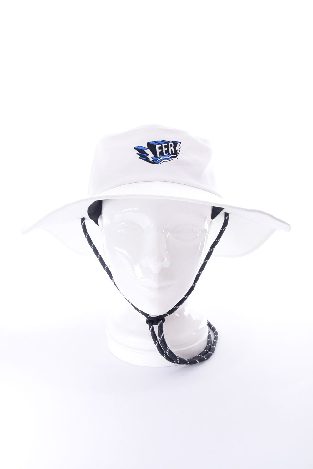 【26SS】【FER COLLECTION】 SWAG LOGO DRY TECH HAT / 3Dロゴ刺繍 2WAYバケットハット (ホワイト)