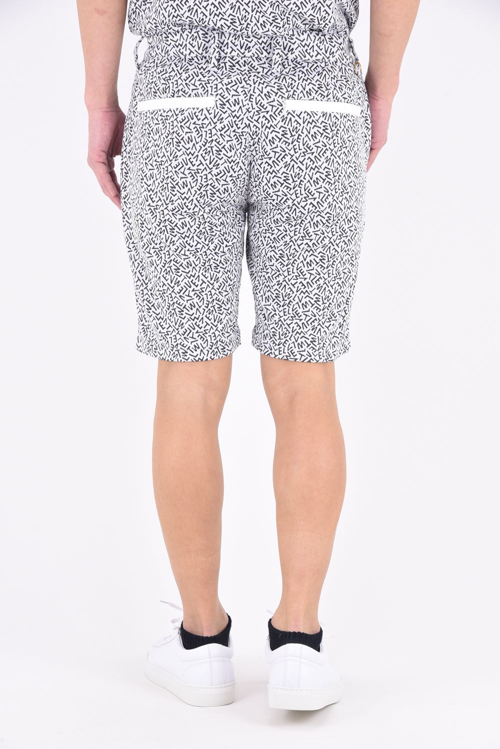 【26SS】 KH SHORTS / ブランドロゴ総柄 ショートパンツ (ホワイト)