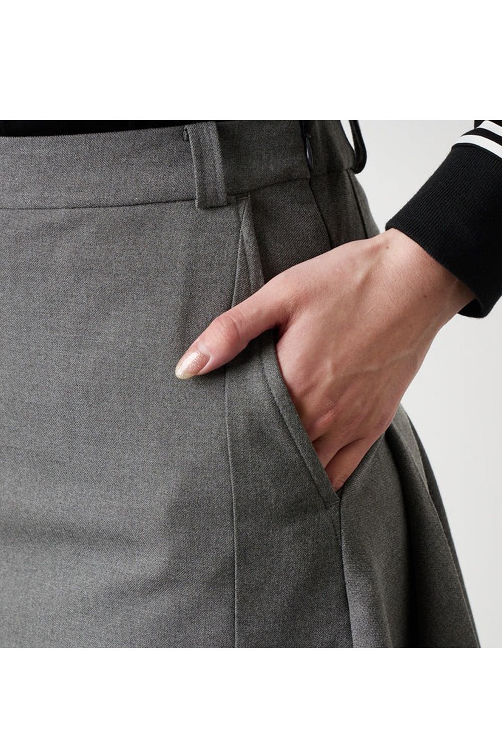 【25AW】【レディース】 BACK SIDE PLEATS SKIRT / バック サイド プリーツスカート (グレー)