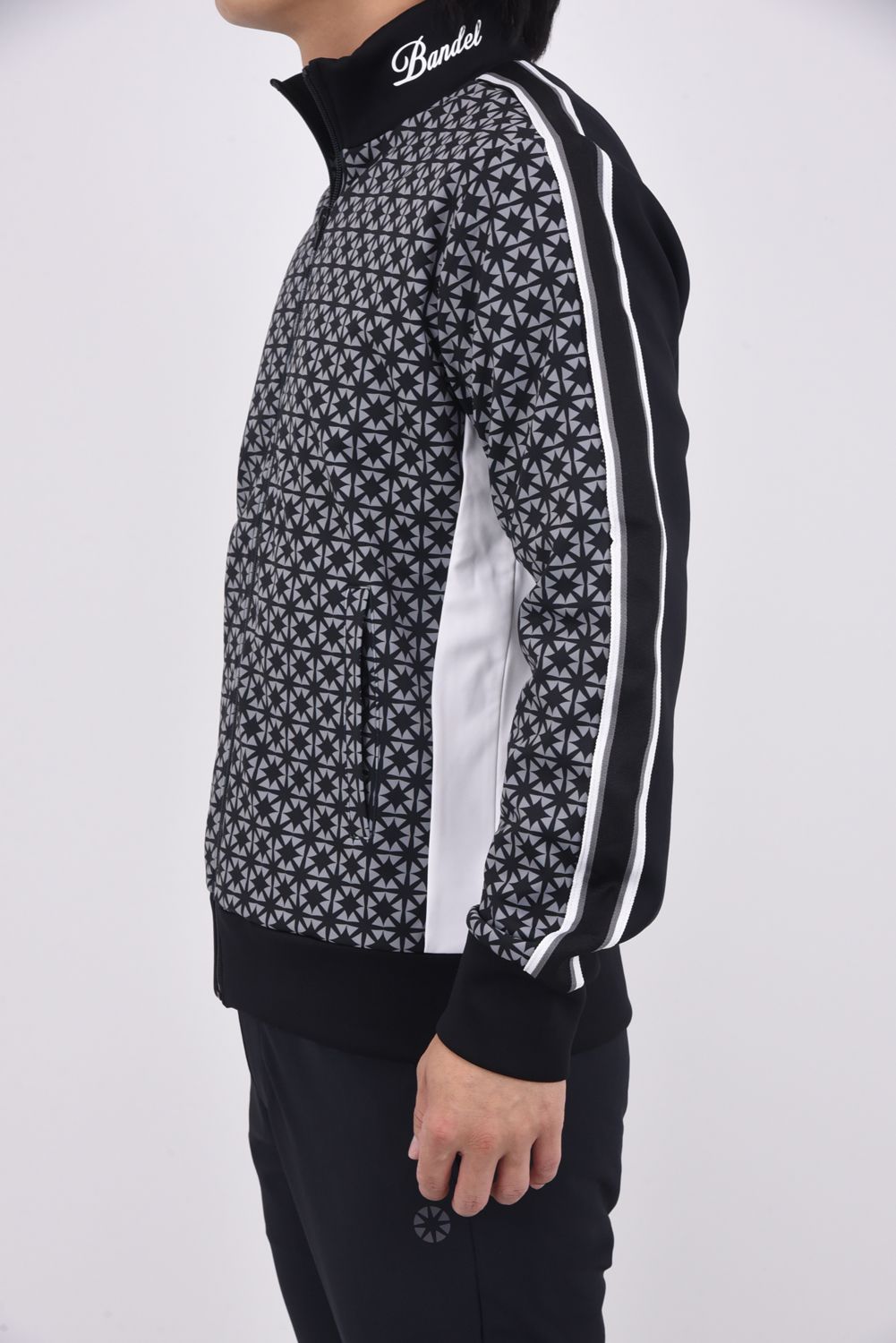【25AW】 ALLOVER SWITCH LINE BLOUSON / オクタスロゴ サイドライン ジップアップブルゾン (ブラック)