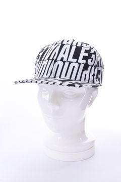 6 PANEL / 総柄ロゴ 6パネル フラットキャップ ブラック