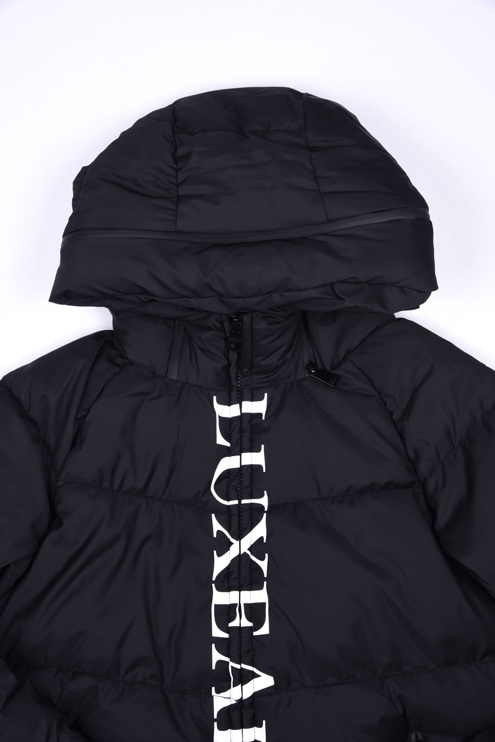 CENTER LOGO  HOODY / バックロゴ パデッドジャケット (ブラック)