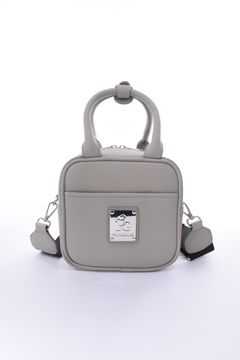 CUBE BAG / 113プレートロゴ シンセティックレザー キューブバッグ グレー