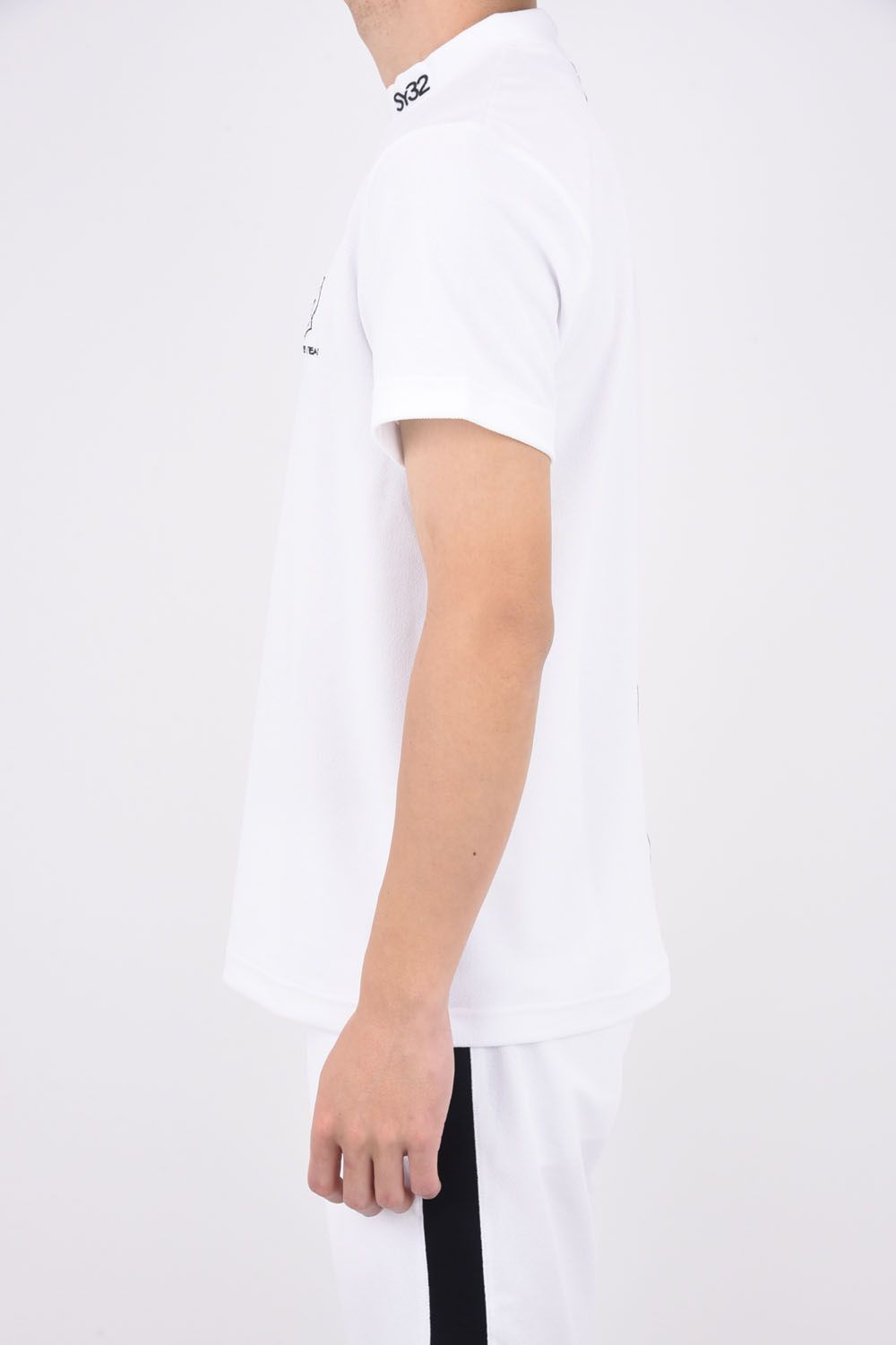 【ABSOLUTE】 CARVICO PANTELLERIA MOCK / ロゴ カルビコ ストレッチ 半袖 モックネック Tシャツ (ホワイト)