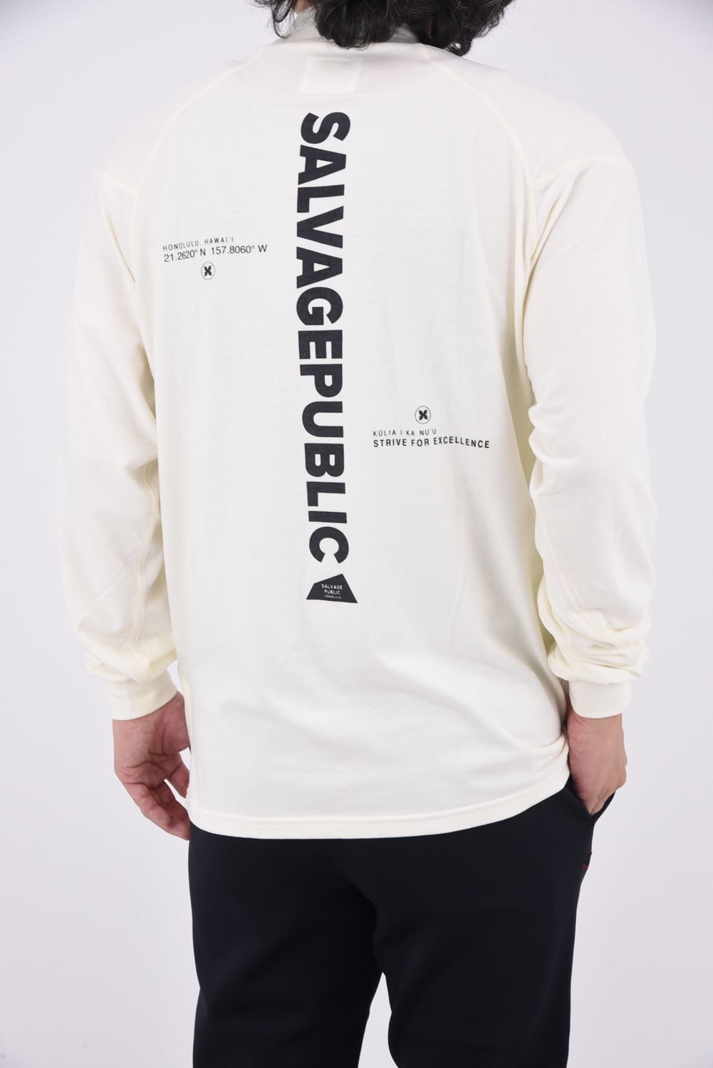 Honu Mockneck L/S (EXCELLENCE) / バックロゴ プリント ロングスリーブ モックネックシャツ (ホワイト)
