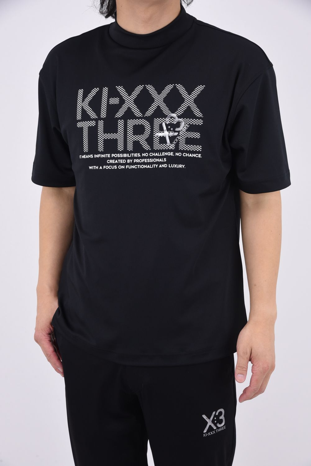 KI-XXX THREE - 【25SS】【ユニセックス】 T-SHIRTS / フロント
