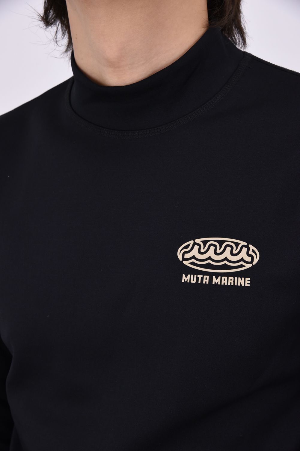 【26AW】 THERMOSOLAR MOCK NECK / ダンボールニット 発熱効果素材 長袖モックネックTシャツ (ブラック)
