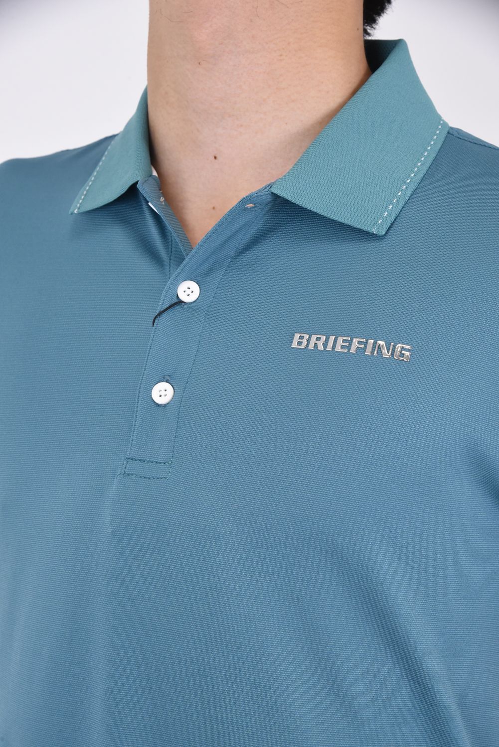 BRIEFING - MENS BASIC POLO / メタリックブランドロゴ ベーシックポロシャツ ピーコックグリーン | GOSSIP GOLF