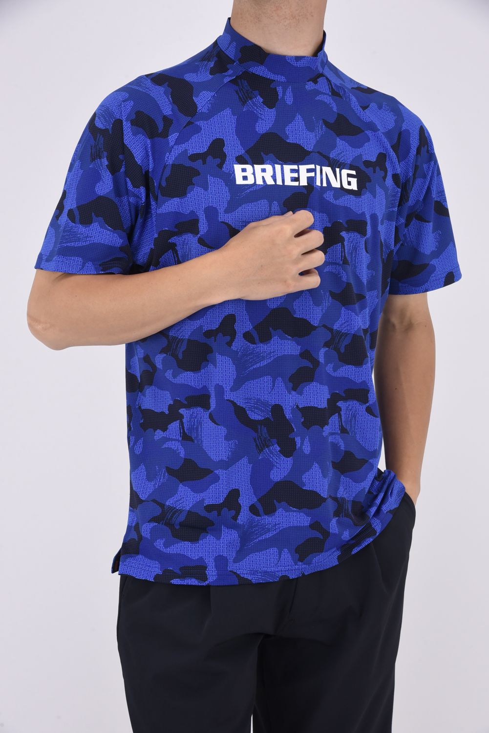 BRIEFING - MENS CAMOUFLAGE HIGH NECK RELAXED FIT/ カモフラ