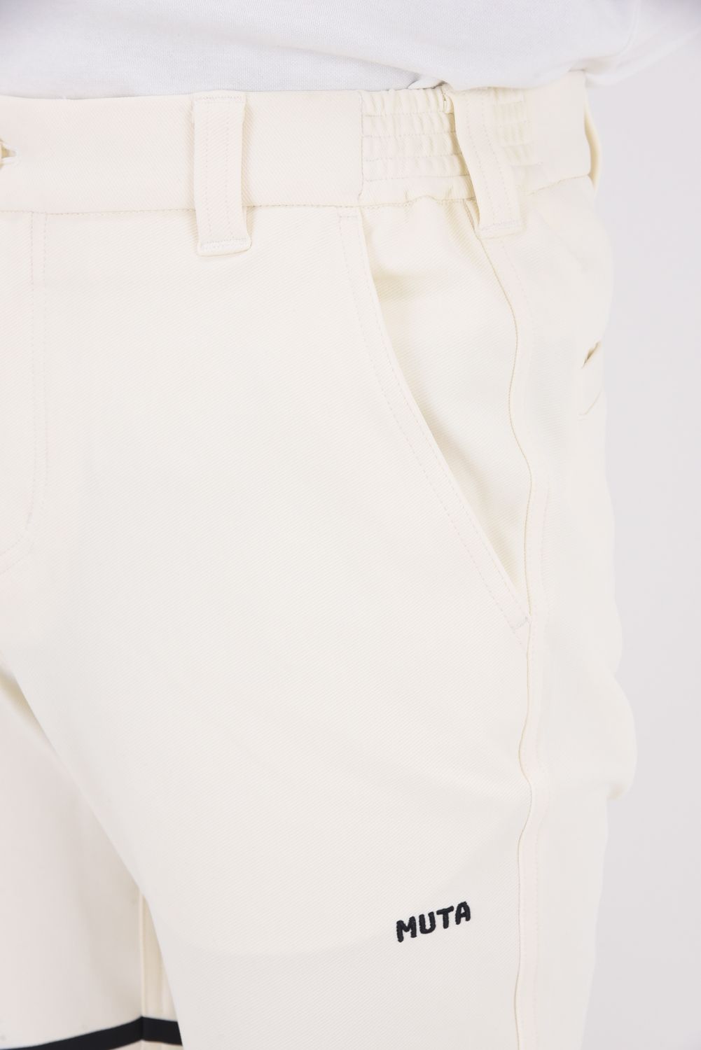 【25AW】 CARDBOARD TWILL JERSEY SLACKS / ダンボールニットツイル ウェーブライン ジャージースラックス (ホワイト)
