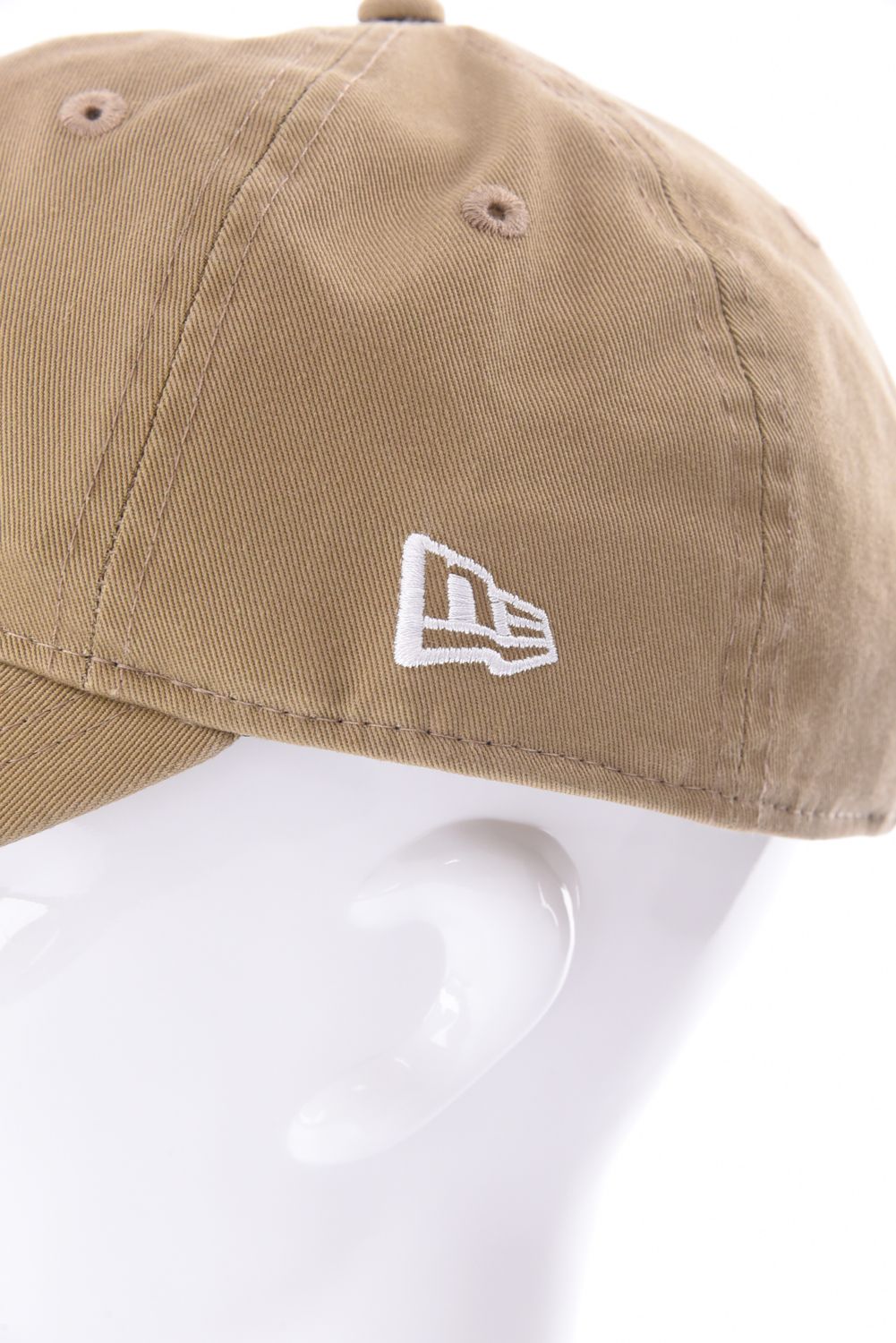 【26SS】 DVG NEWERA CAP / ブランドロゴ刺繡 ベースボールキャップ (サンド)