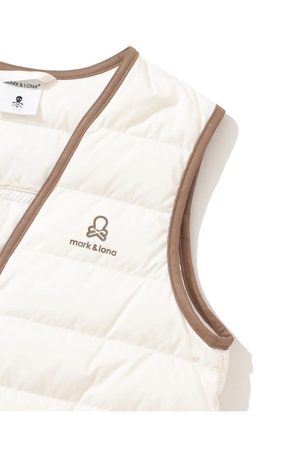 【2025AW】【レディース】 HELGA UTILITY DOWN VEST / レザーパイピング パッカブル ライトダウンベスト (オフホワイト)