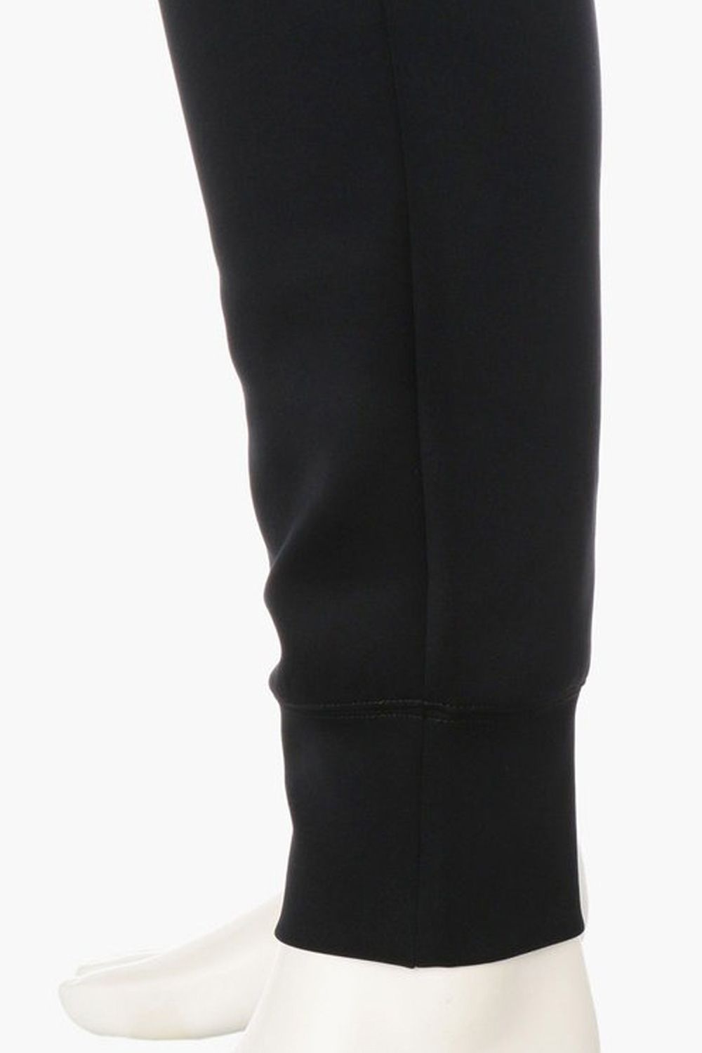 【25AW】 MEN'S 3D LOGO JOGGER PANTS / 3Dロゴ ストレッチジャージ ジョガーパンツ (ブラック)