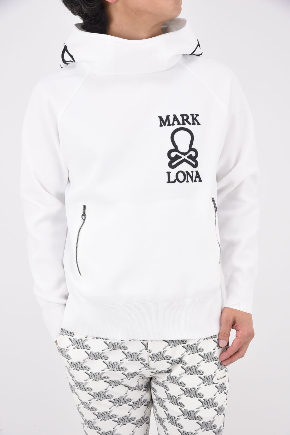 MARK&LONA - 【24AW】 EVER FLY KNIT HOODIE / ブランクスカル ビッグシルエット ニットフーデットパーカー  (ホワイト) | GOSSIP GOLF