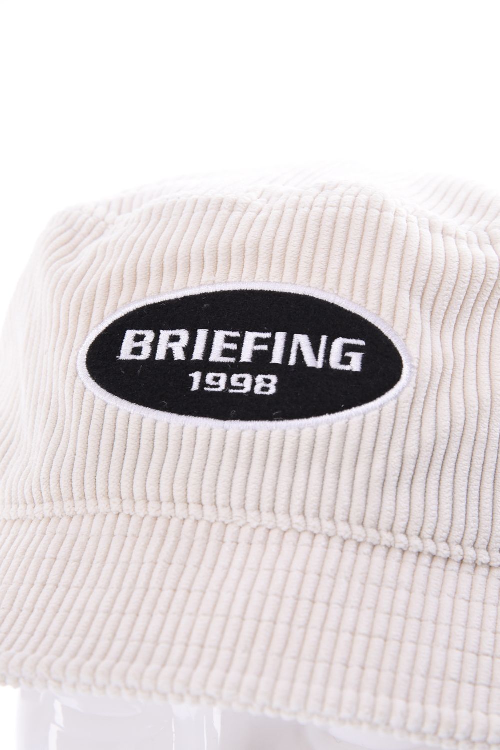 【26AW】 MEN’S CORDUROY OVAL HAT / コーデュロイ生地 オーバルロゴワッペン ハット (ホワイト)
