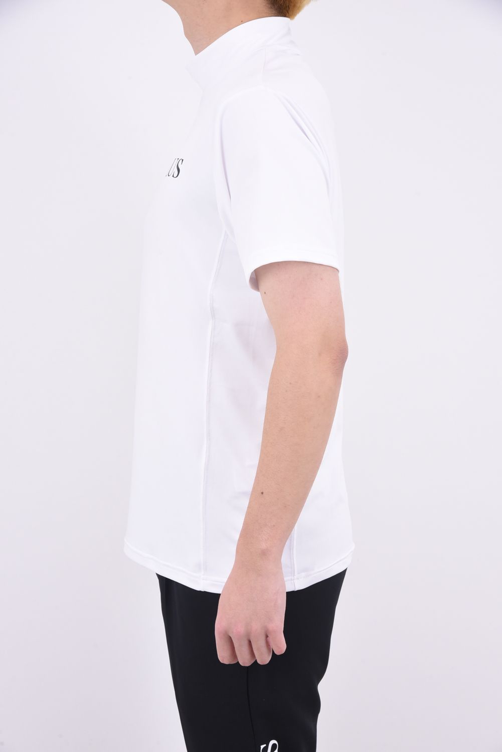 BASIC LOGO MOCK NECK T-SHIRTS / フロントロゴ モックネック Tシャツ (ホワイト)