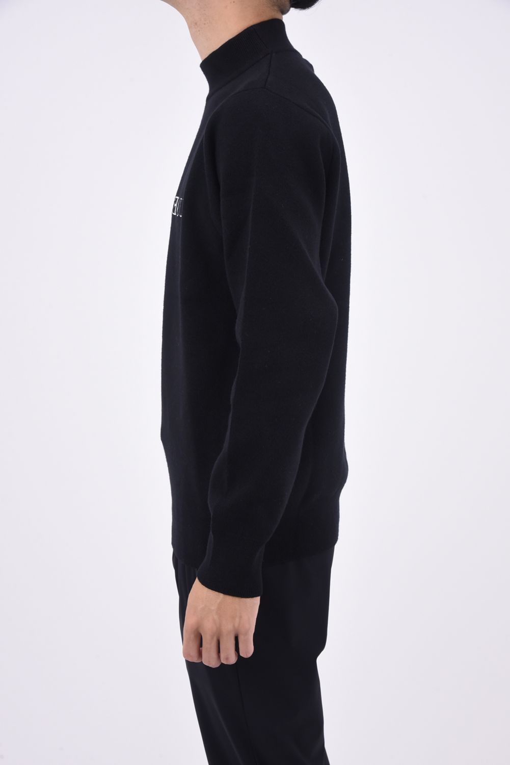 SIMPLE LOGO KNIT / ブランドロゴ ロングスリーブ ハイネック ニット (ブラック)