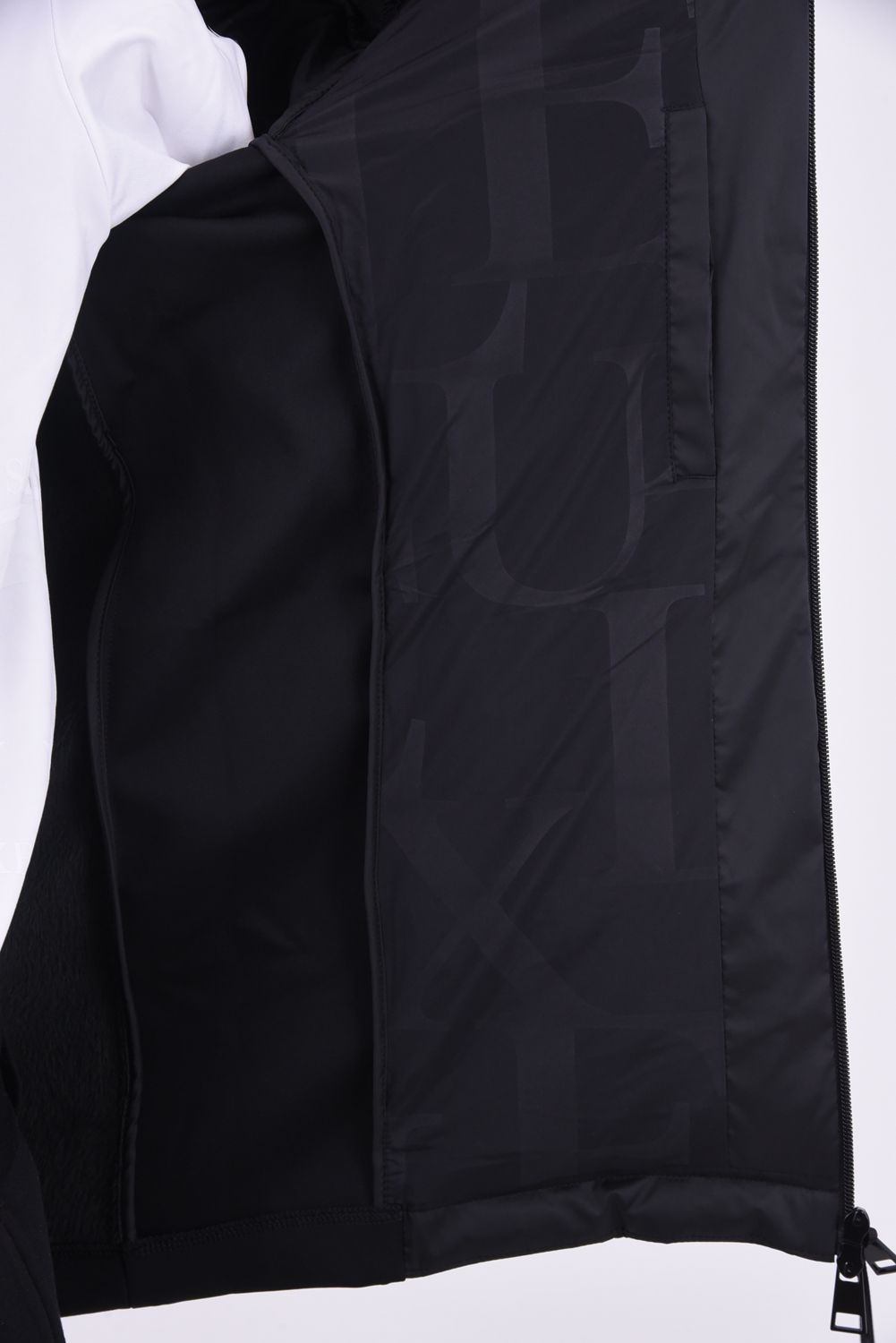 STAND ZIP FIT PADDING / ロゴ ジップアップ ブルゾン (ブラック) 『LEON1月号P192掲載商品』