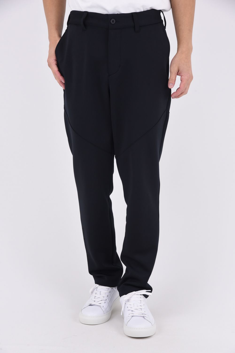 【26SS】 MEN'S 3D LOGO SLIM PANTS / 3Dエンボスロゴ ストレッチジャージ スリムパンツ (ブラック)