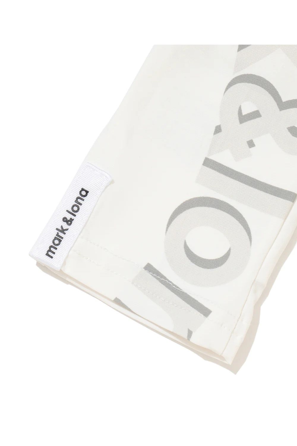 【26SS】 HEC UV GUARD HAND COVER / 3Dブランドロゴ UVガード 右手用ハンドカバー (ホワイト)