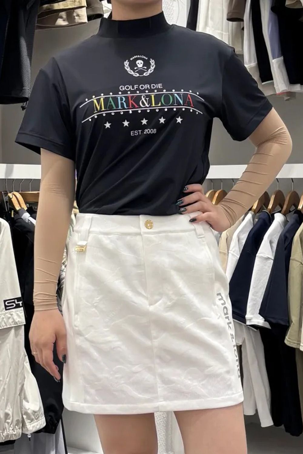 【26SS】【レディース】 MIRAGE CRYSTAL MOCK TEE / カラフルロゴプリント スワロフスキー モックネックTシャツ (ブラック)