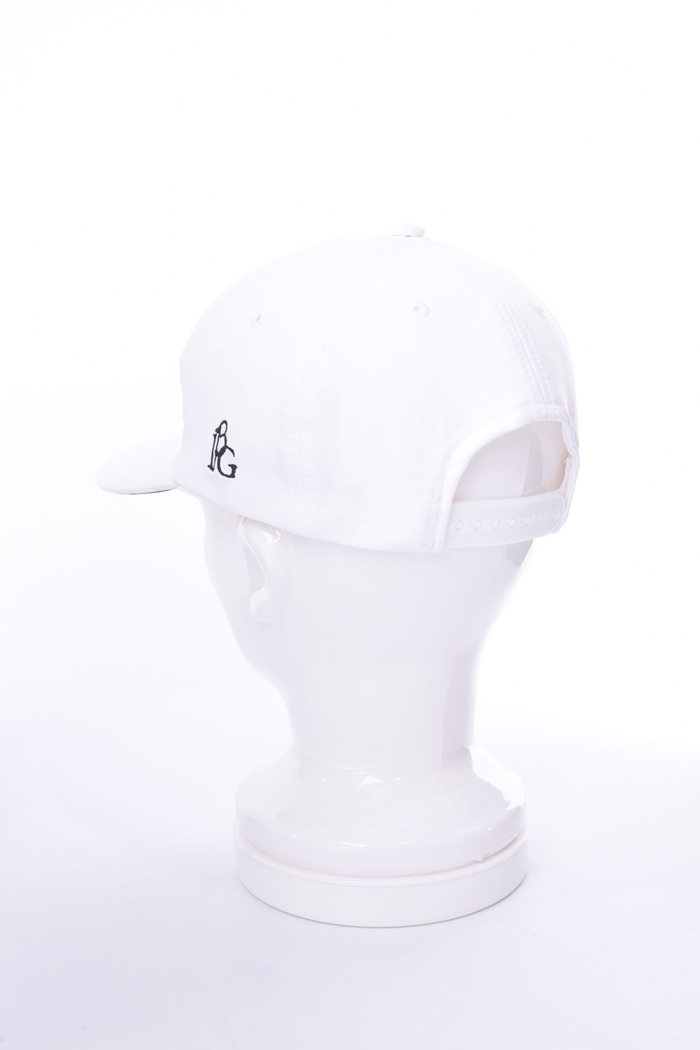 FLAT CAP / ツバ裏ロゴ フラットキャップ ホワイト