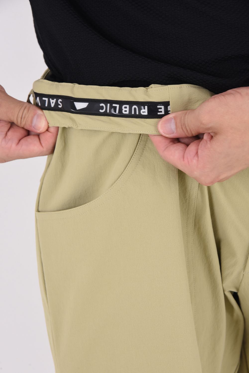 MAKANI SHORTS / 4WAYストレッチ ベイカーショーツ (サンド)