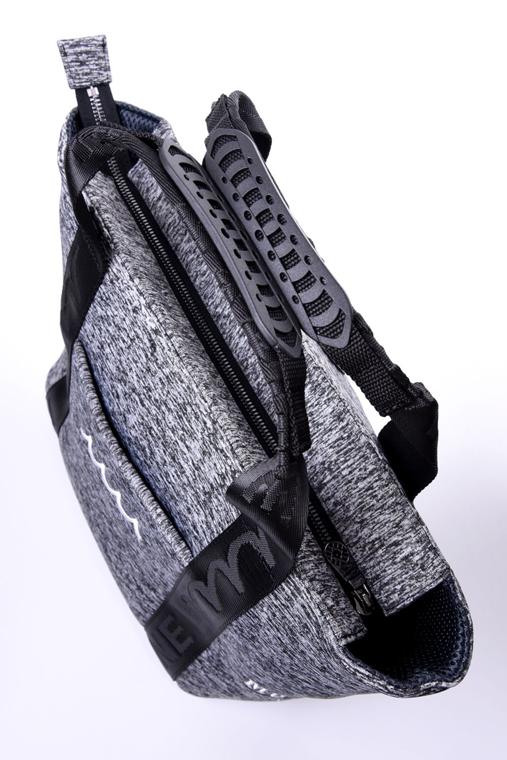 【26AW】 NEOPRENE TOTE BAG / ネオプレーン マルチロゴ トートバッグ (ブラック)