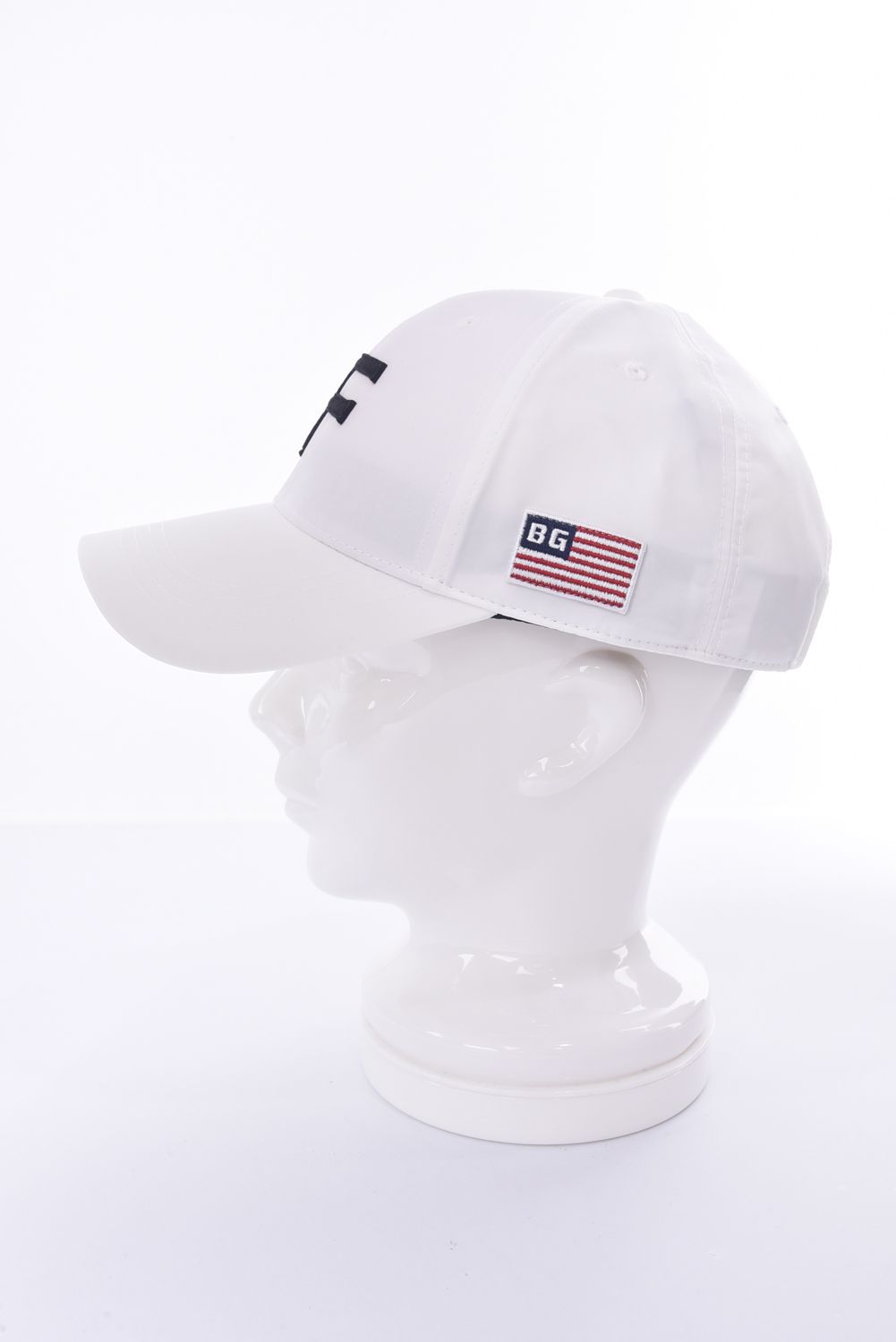 MENS TWILL INITIAL CAP / イニシャル ワッペン キャップ (ホワイト)