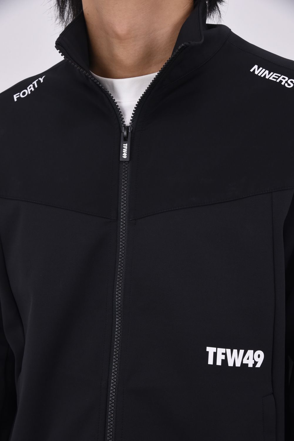 【25AW】 MULTI PURPOSE BLOUSON / ダンボール素材 異素材切り替え トラックジャケット (ブラック/ブラック)