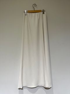 Stretch Relax 2way Cloth Skirt in Off White ロングスカート 巻きスカート greed international bed&breakfast