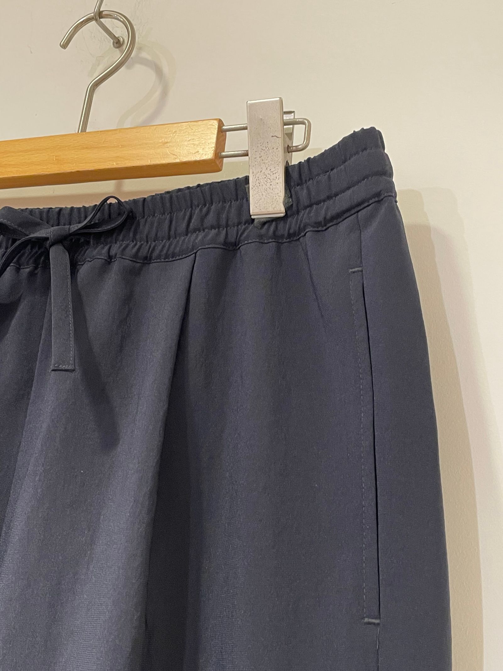 Shari Pants / テーパードイージーパンツ / ネイビー