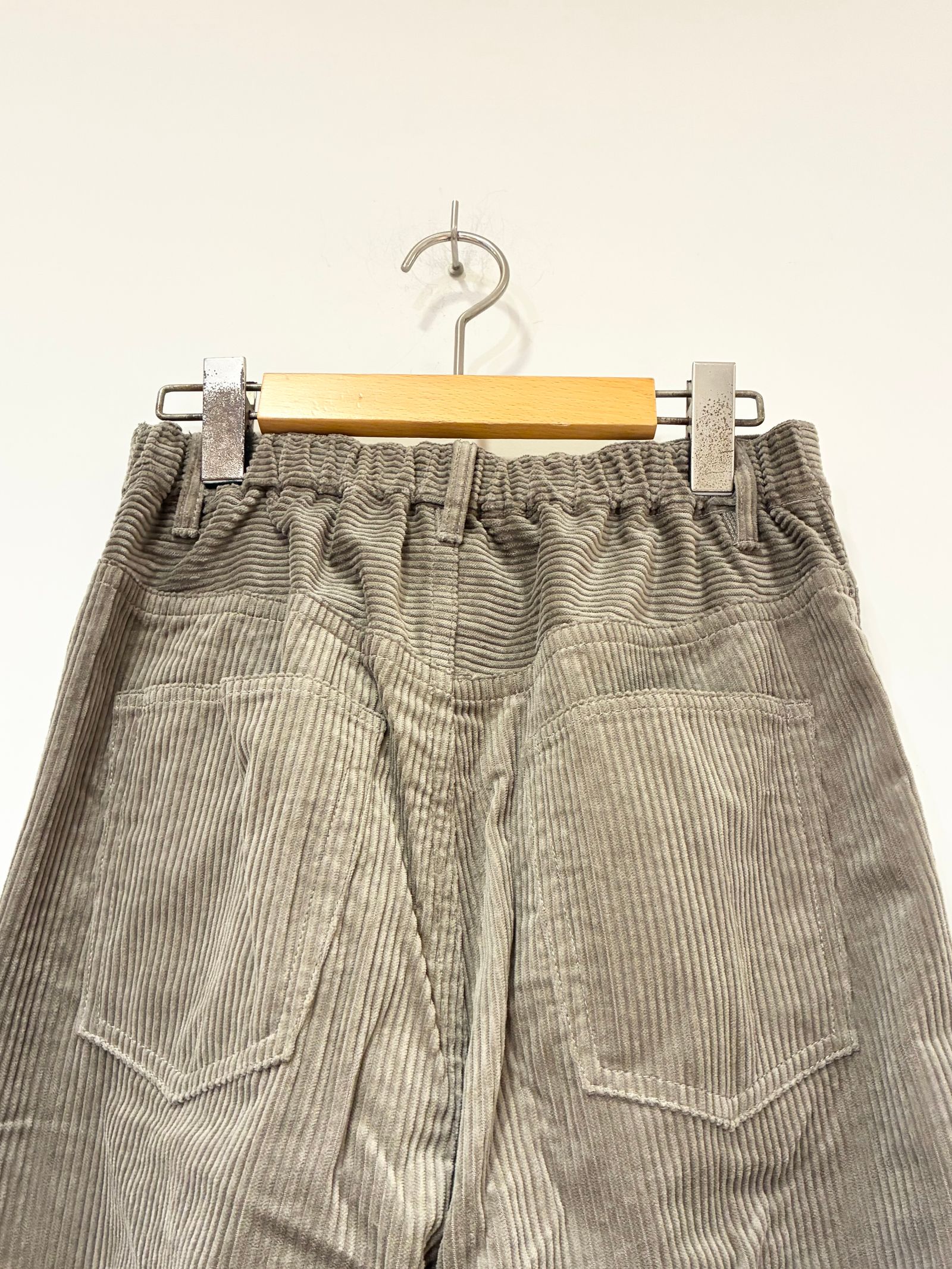 バルキーコーデュロイ パンツ / ワイドパンツ / グレー