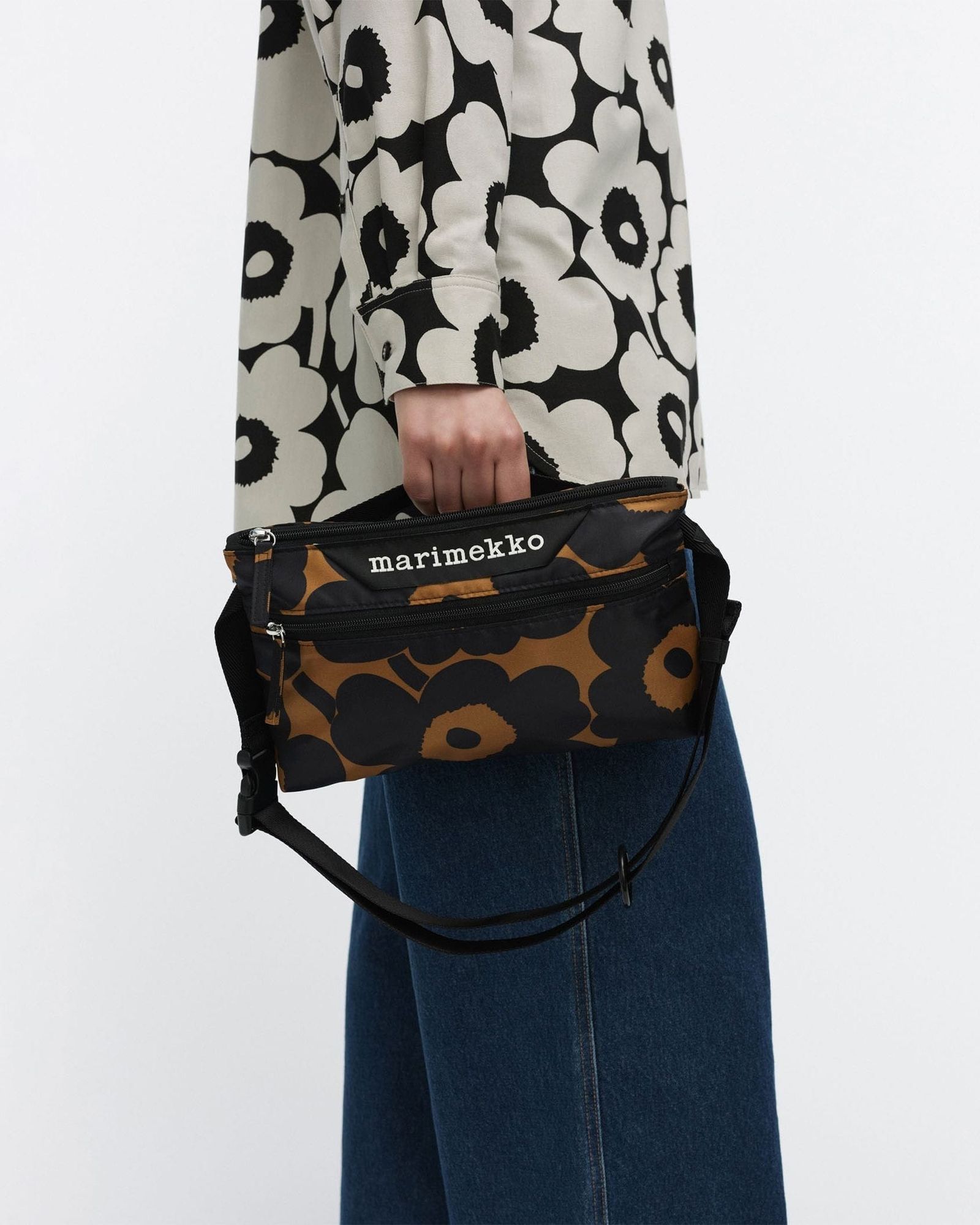 【日本限定】Neat Crossbody Unikko S / ウニッコショルダーバッグ / サコッシュ / ブラウン / ダークブルー