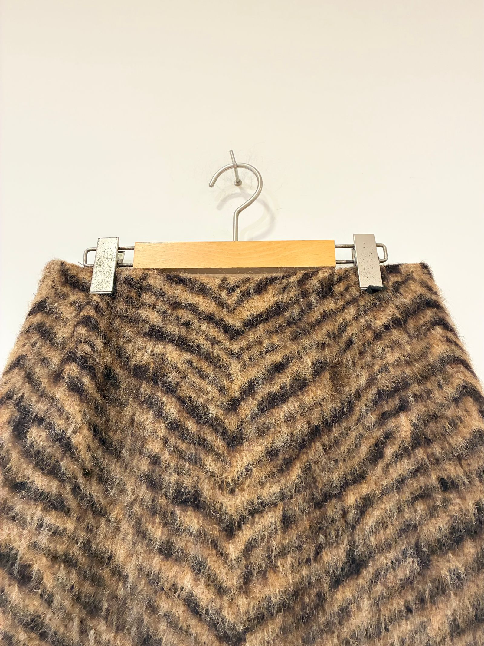 ウールゼブラシャギータイトスカート / ベージュ