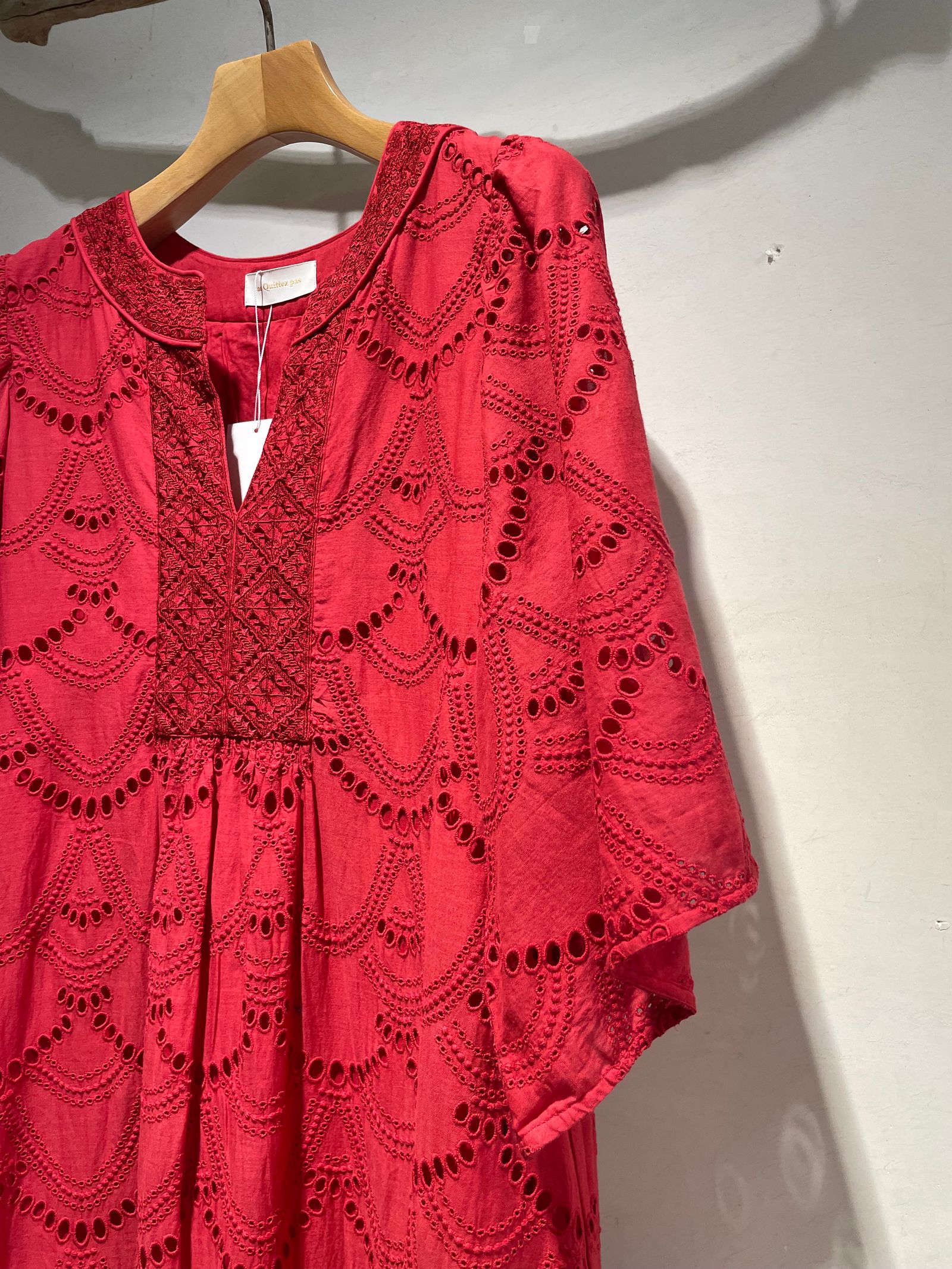 Cotton Voile Dot Hemla Dress / ドット刺繡ワンピース / 赤