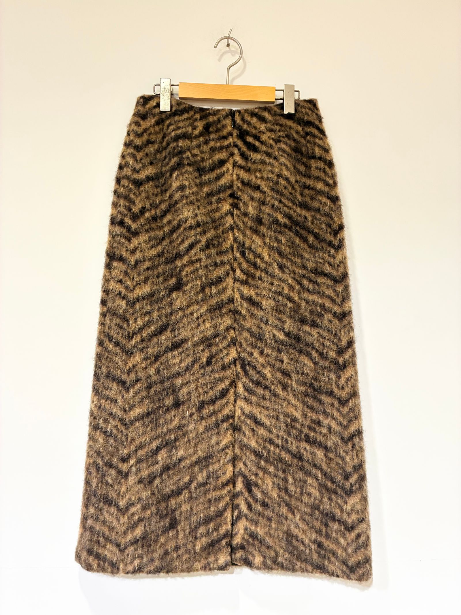 ウールゼブラシャギータイトスカート / ベージュ