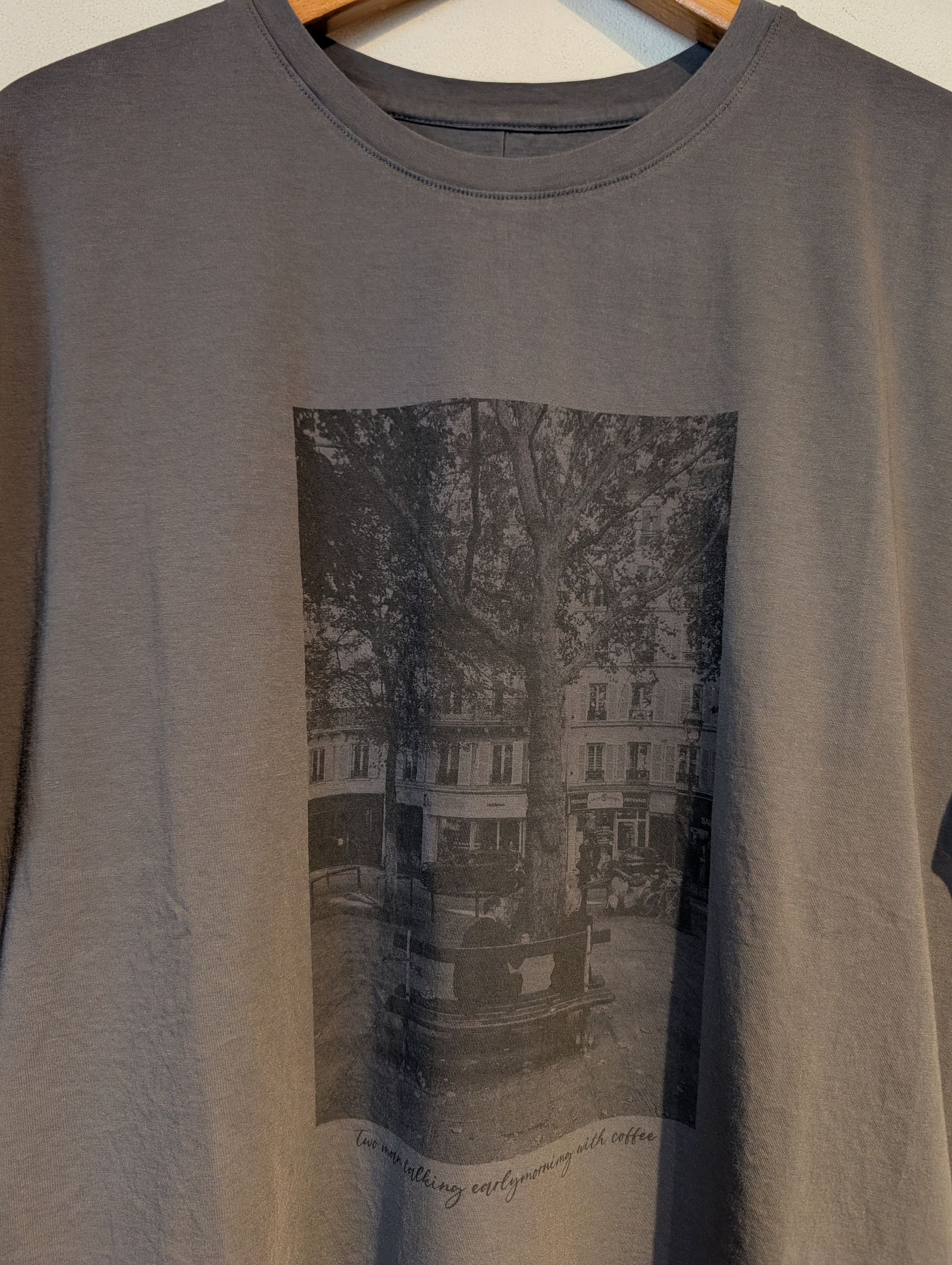 フォトプリントt-shirt / フォトプリントTシャツ / Tシャツ / グレー