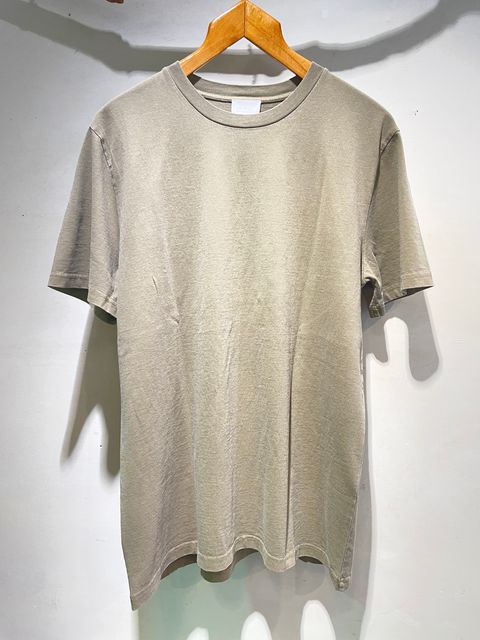 A.P.C. Automne 26 Tシャツ / バックプリントTシャツ / カーキ