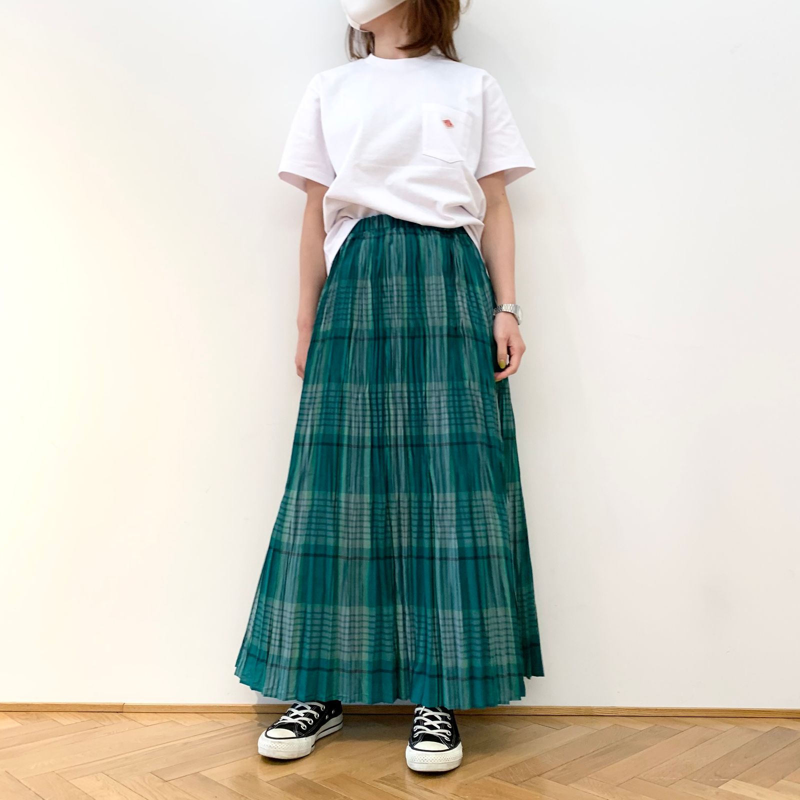クルーネックポケットTシャツ