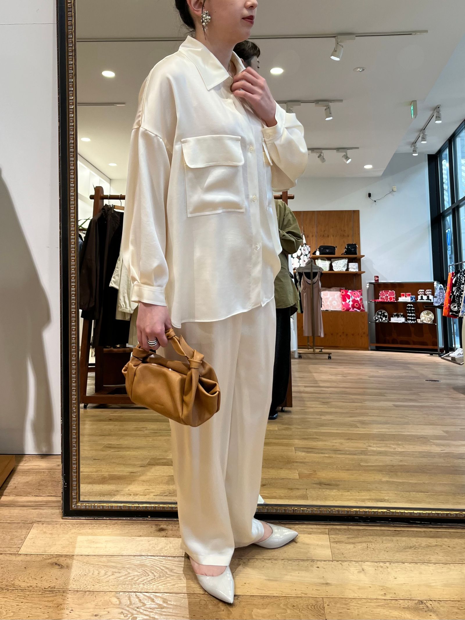 Bed&Breakfast / Satin LRM Shirts / サテンシャツ / オフホワイト