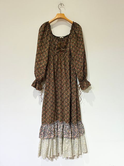 Printed Dress / 花柄プリントワンピース / ブラック