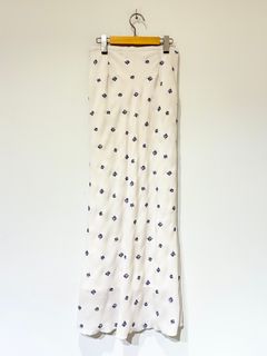 Still Garden Embroidery Skirt / 花柄刺しゅうマーメードスカート / ホワイト