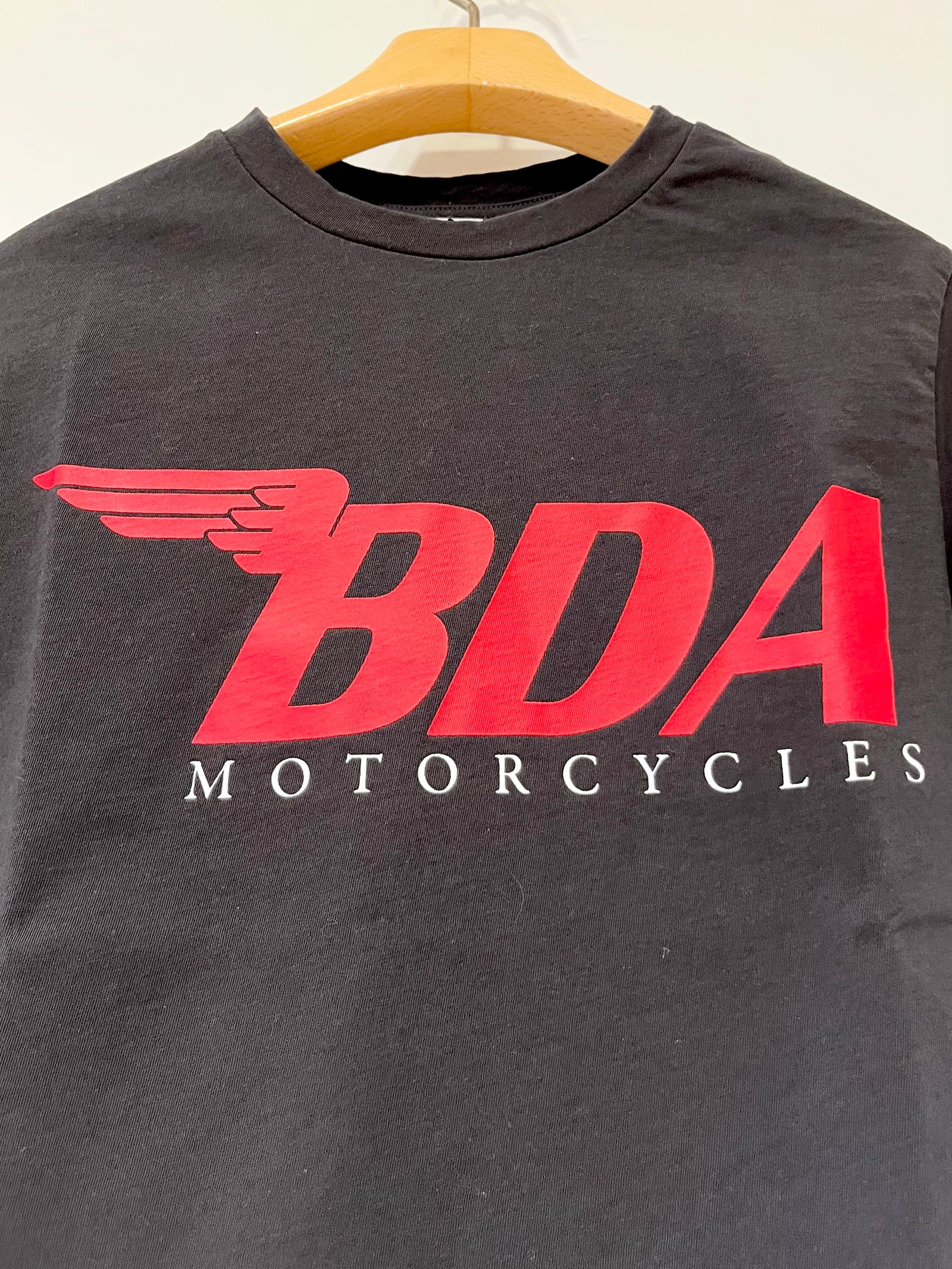 BDA MOTORCYCLE TEE / プリントロゴTシャツ / ブラック
