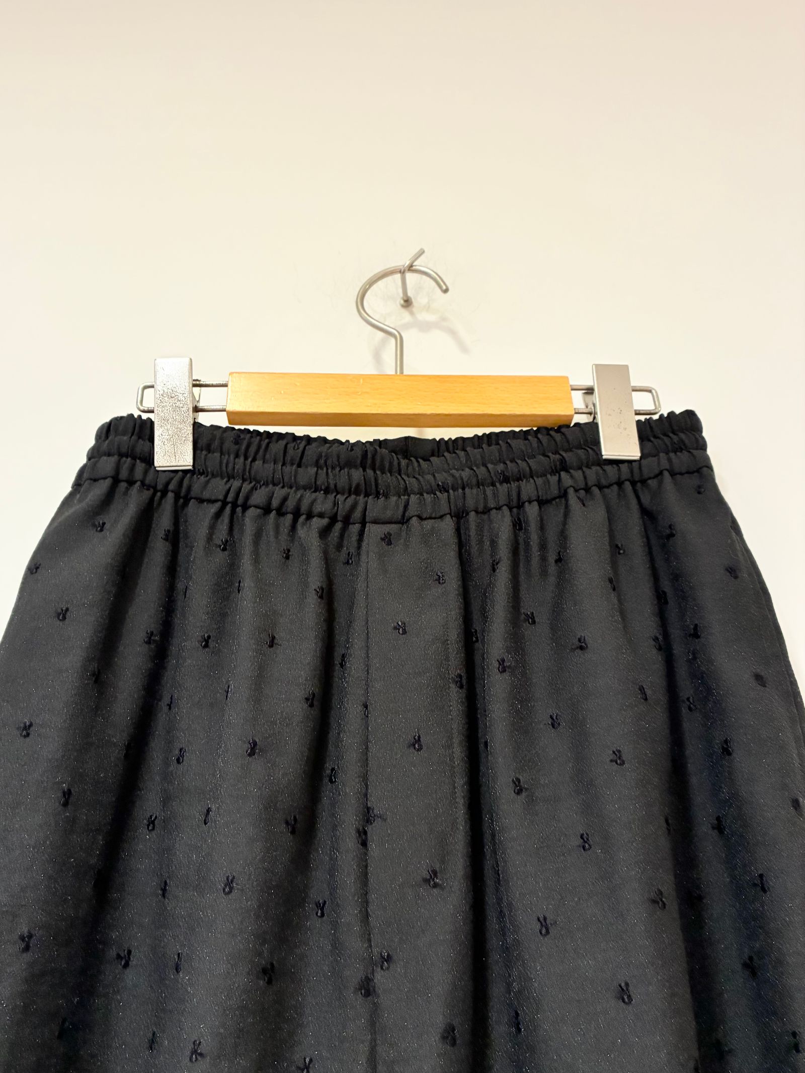 ドットエンブロイダリーパンツ / ドット刺繍ワイドパンツ / ブラック