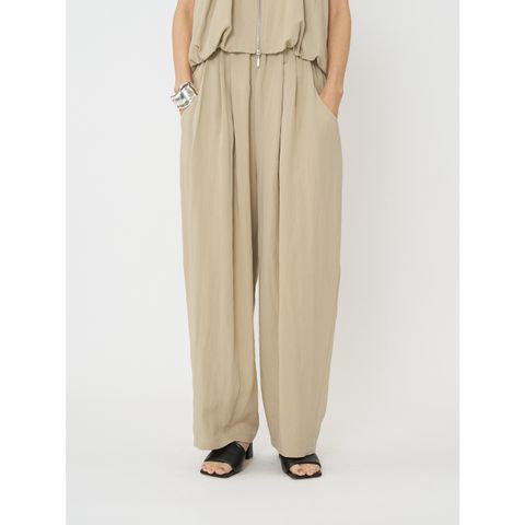 フロントタックカーヴィーPT / カーヴィーパンツ / ベージュ