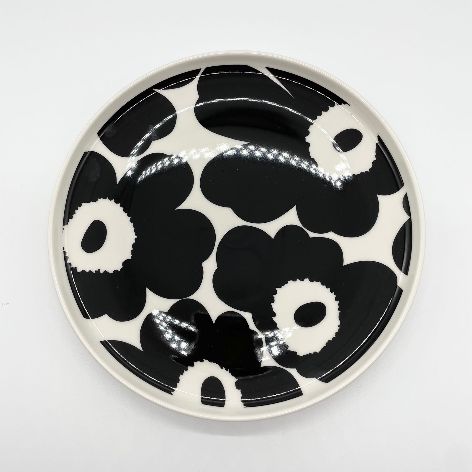 Marimekko - Unikko Plate 20cm ウニッコプレート | HALLOW's Marimekko - Unikko Plate 20cm ウニッコプレート | HALLOW's