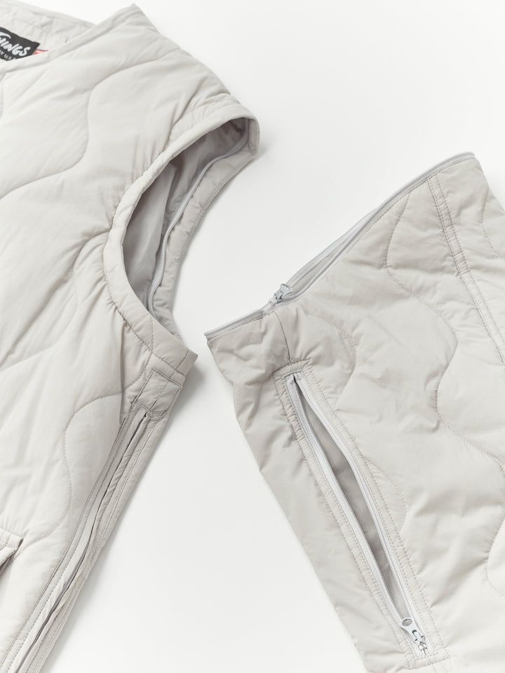 【ラスト1点】【WILD THINGS × unfil 】quilted nylon 2way jacket / キルティングジャケット / ライトグレー